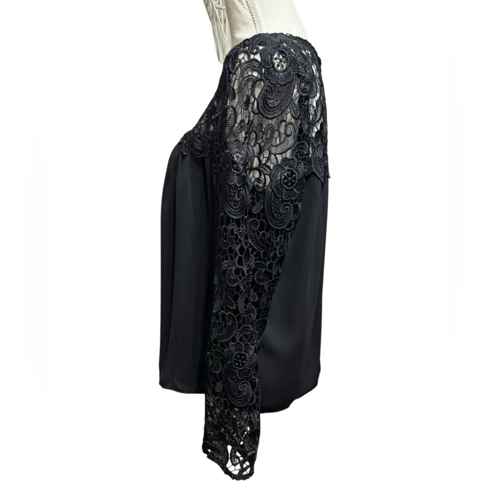 J. Crew Floral Lace Detail Long Sleeve Top - Picture 4 of 7